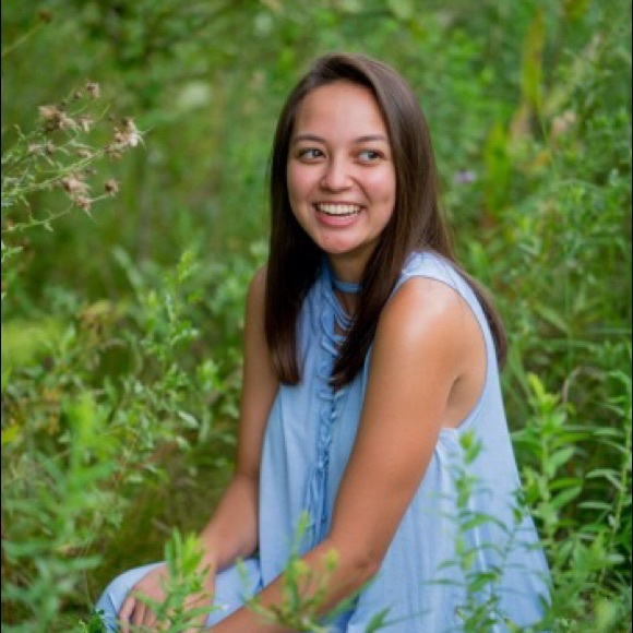 Meet your Posher, Julia - Picture 1 of 1